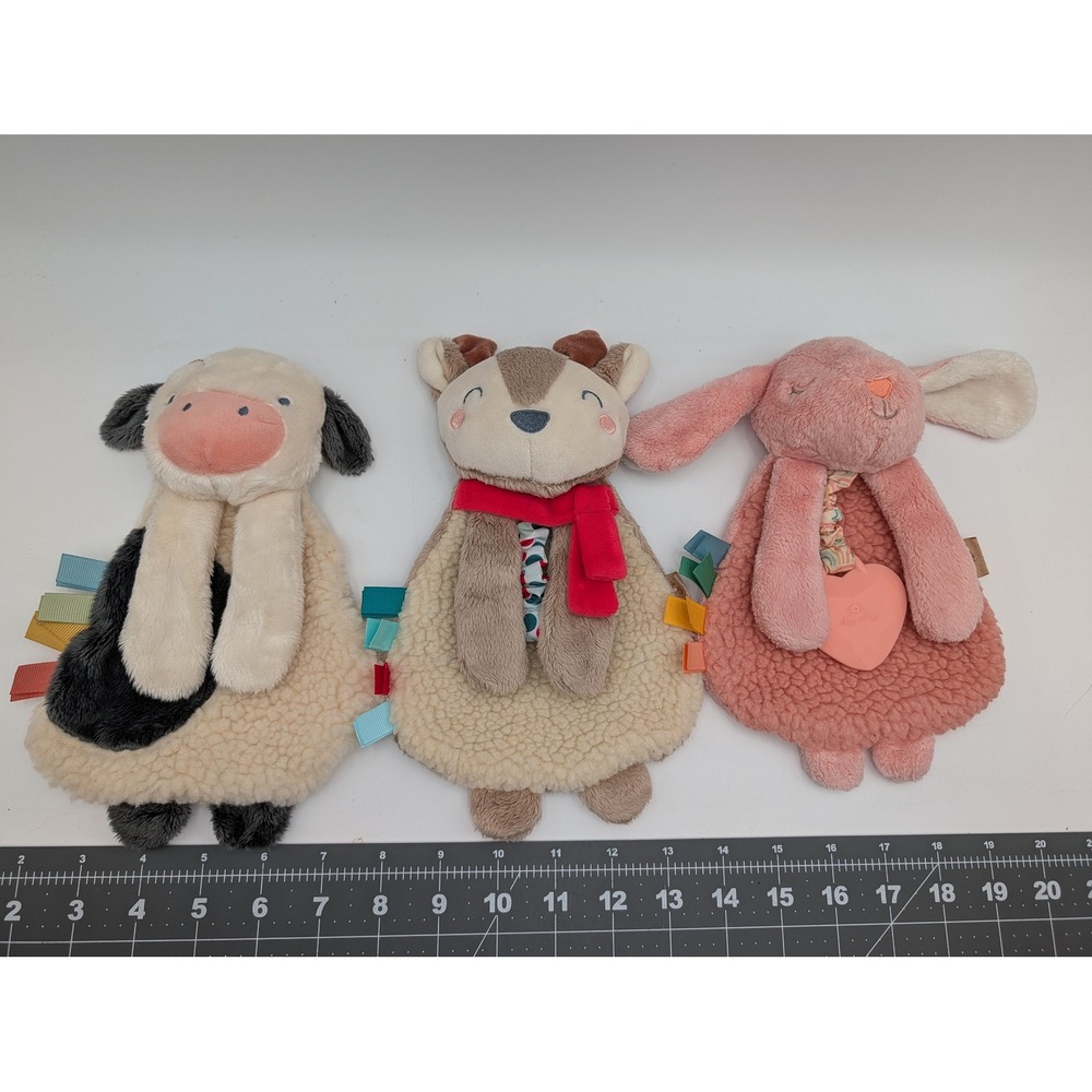 Itzy Ritzy Cow Reindeer Rabbit Lovey Plush‎ Rattle Stuffed Animal Toy